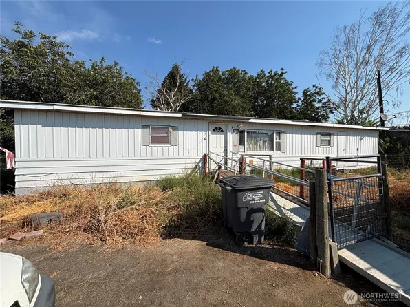 2227 W Cunningham, Othello, WA 99344