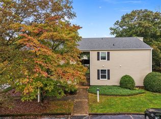 2301 Flagstone Ct APT B, Winston Salem, NC 27103