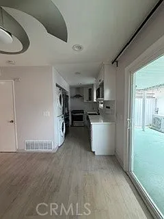 9675 Adams Ave — Photo 10