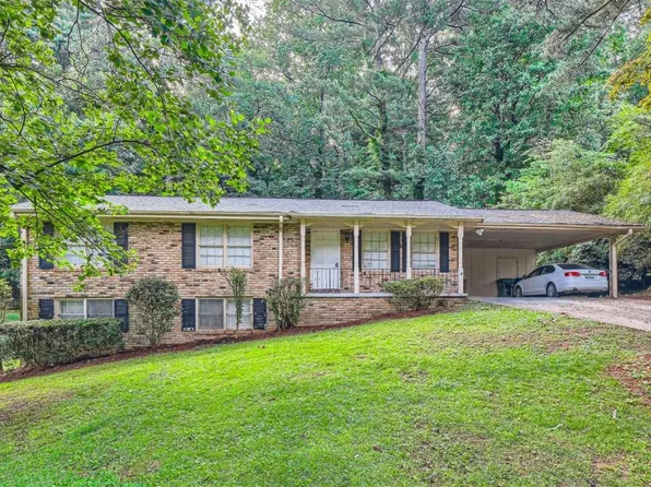 344 Colchester Dr, Stone Mountain, GA 30088