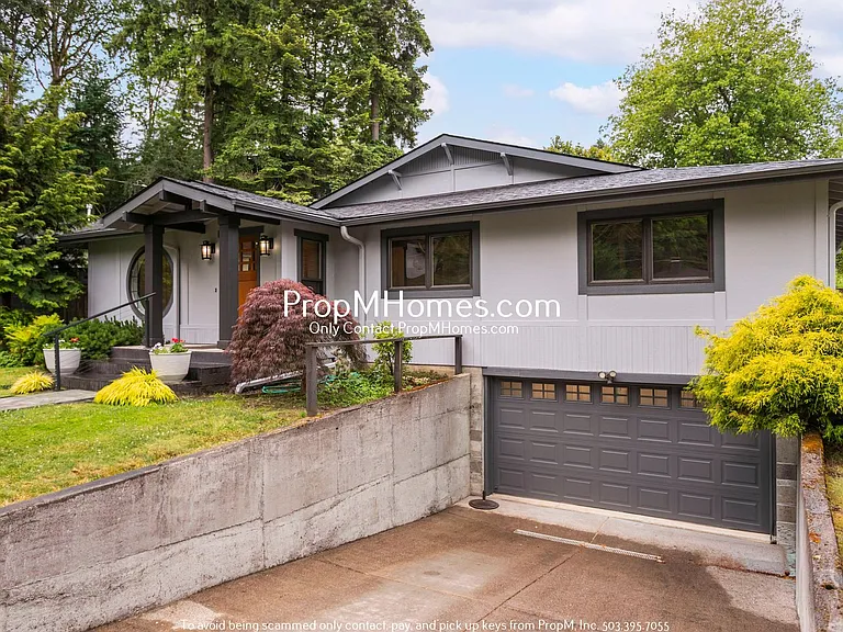 1112 Erickson St — Photo 30