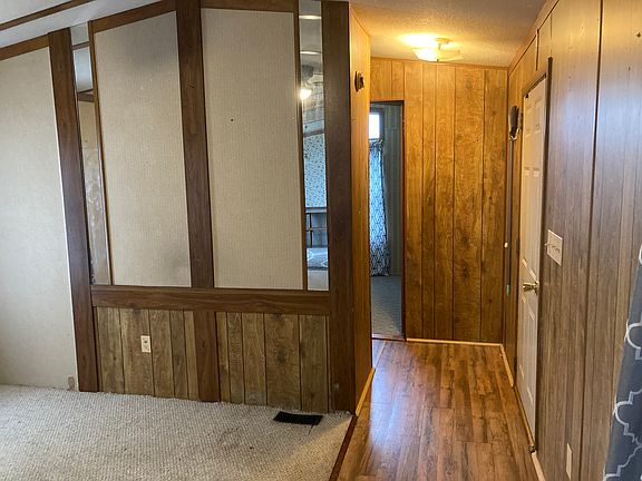 Hallway leading to front bedroom and bathroom