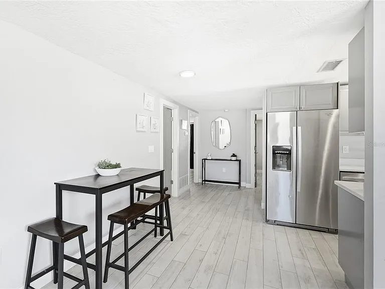 5320 Moeller Ave — Photo 7