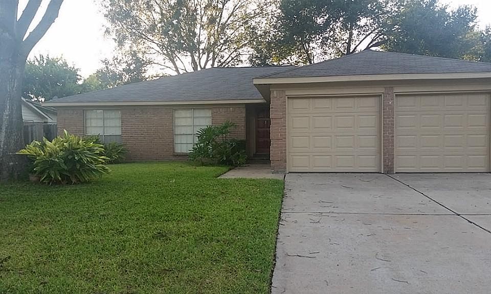 1st image of 426 Coppersmith Dr