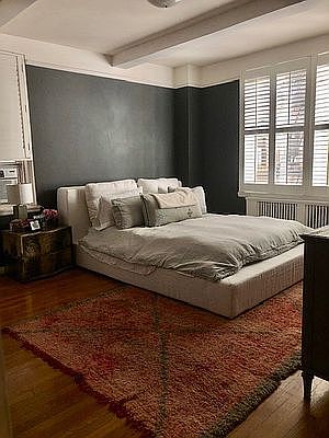 3rd image of 302 W 12th St APT 4A
