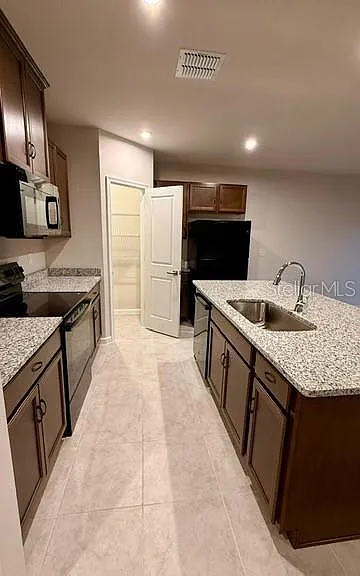 1607 Texas Ave — Photo 4