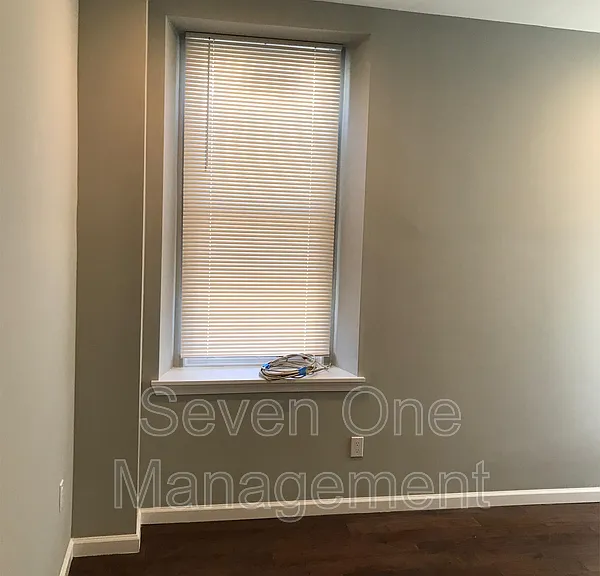 132 Sumac St #2R — Photo 4