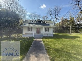 312 S Herrington St, Glennville, GA 30427