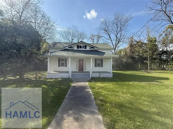 312 S Herrington St, Glennville, GA 30427