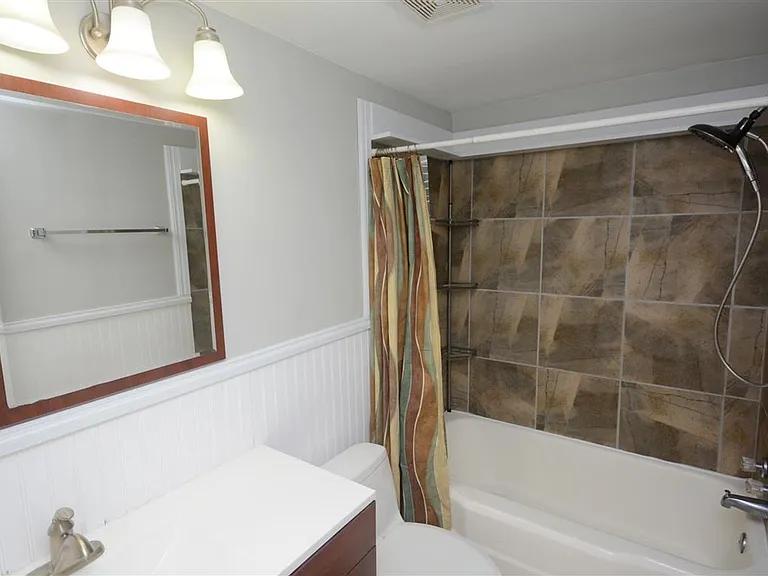 406 High Point Ave — Photo 24
