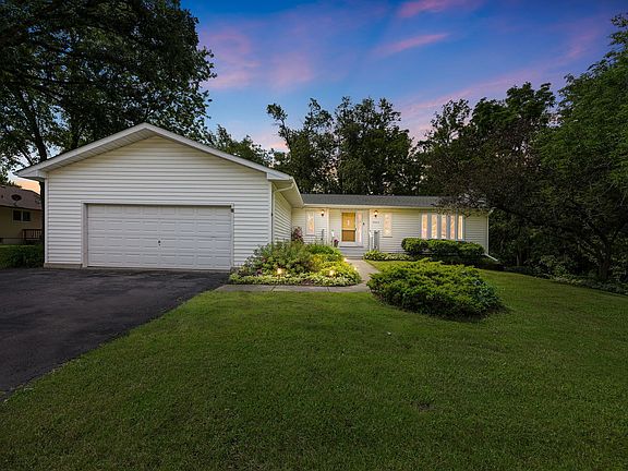 2nd image of 7605 Ash Dr