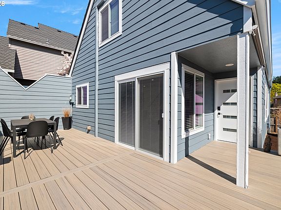 4th image of 10920 SW Summer Lake Dr