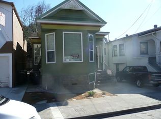 2934 Harrison St, Oakland, CA 94611