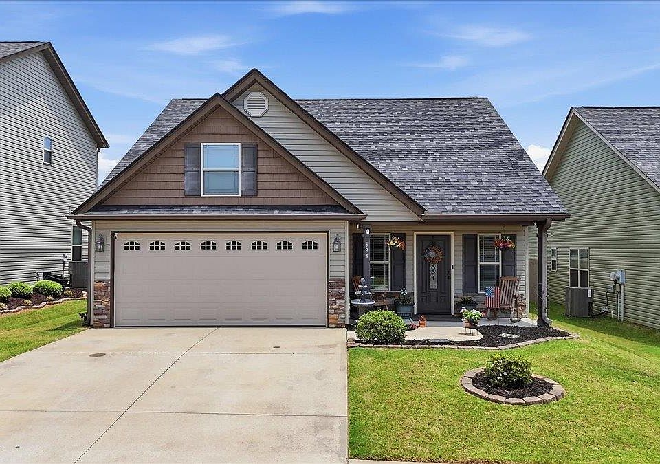 1st image of 394 Aniken Cir