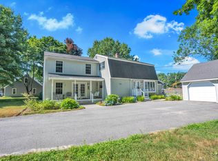 7 Pilgrim Ln, Saco, ME 04072