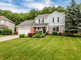 3210 Featherstone Ct, Ann Arbor, MI 48105