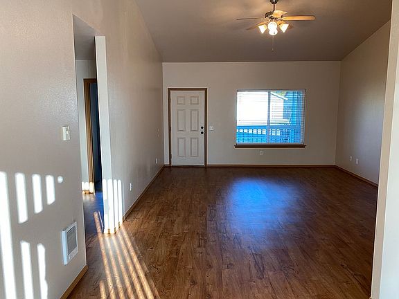 5th image of 2217 N Brooksfield St