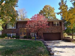 8910 Pardee Rd, Saint Louis, MO 63123