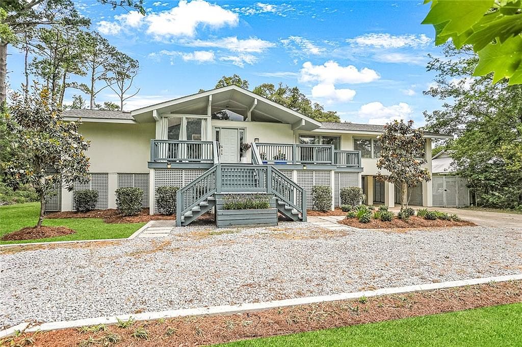 315 Carondelet St, Mandeville, LA 70448 MLS 2391362 Zillow