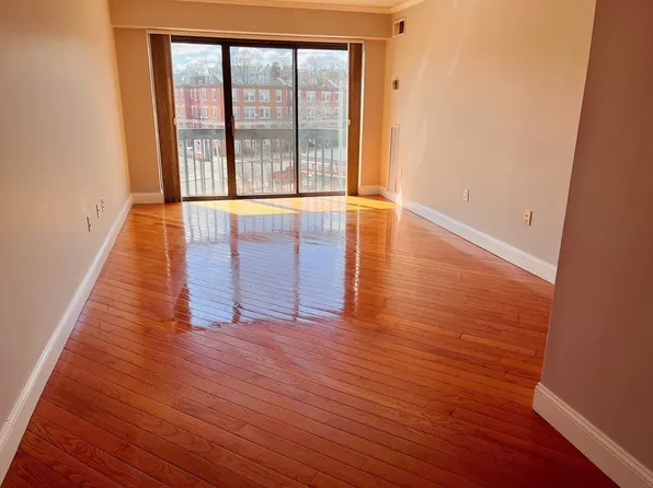 15 N Beacon St #417, Allston, MA 02134