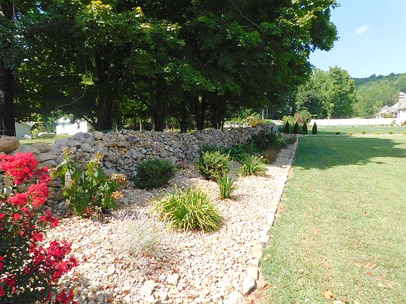 4th image of 105 Willshire Dr