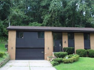 130 Kings Dale Rd, Pittsburgh, PA 15221