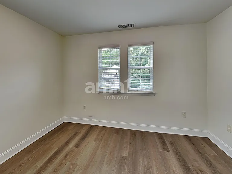 6134 Brightstar Valley Rd — Photo 18