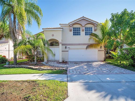 3rd image of 1561 NW 159th Ave