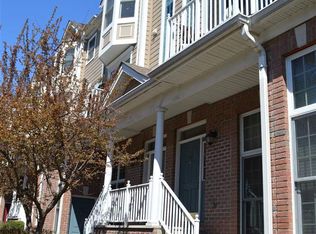 394 Kingston Ct, West New York, NJ 07093