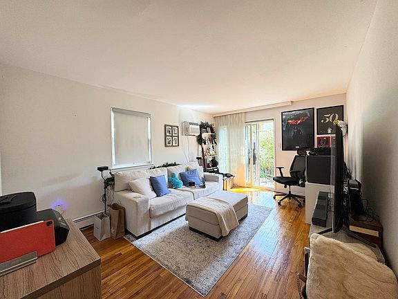2nd image of 7401 Ditmars Blvd #2