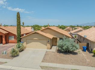 7766 S Precious Opal Dr, Tucson, AZ 85747