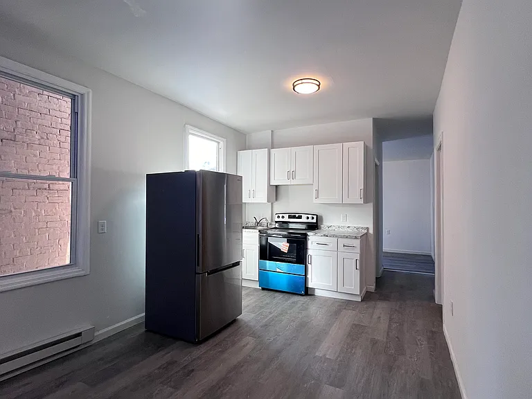 157 Chambers St #2 — Photo 1