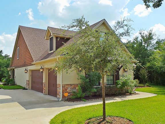 2nd image of 5209 Vintage Oaks Ct