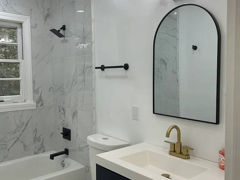 792 Marstevan Dr NE #1 — Photo 3