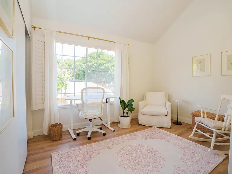 3766 Balboa Ter #F — Photo 15