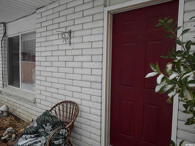 1st image of 1330 E Hidden Creek Ct