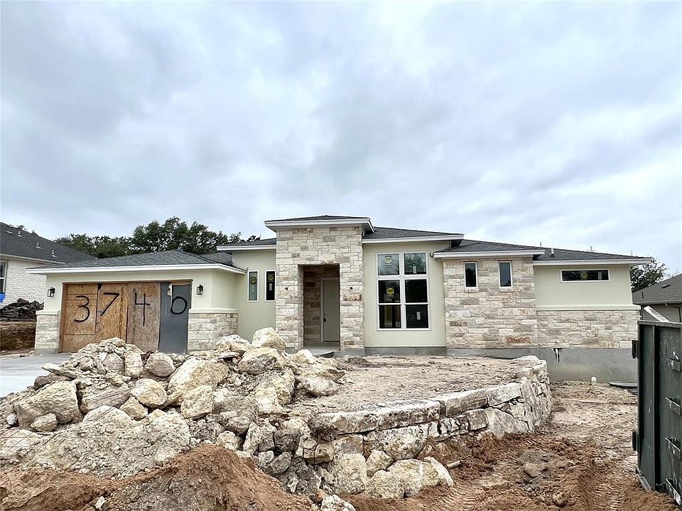 2nd image of 3704 Alamo Cv