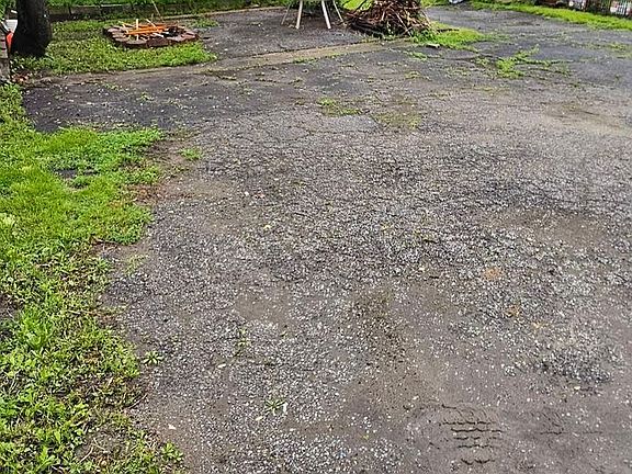 5th image of 4278 Valley Rd