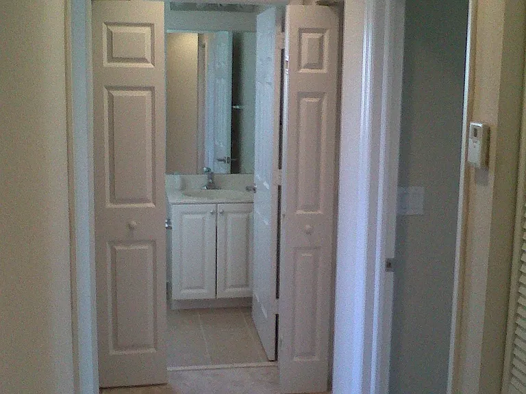 1221 Lucaya Dr — Photo 8