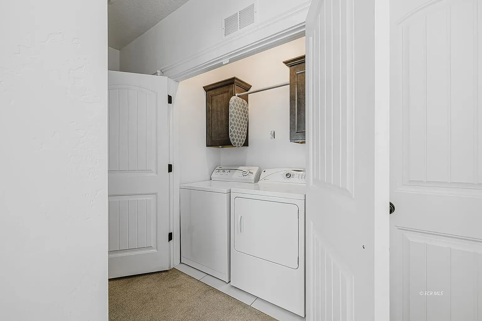 3 bed, 1441 sqft, $2,500 — Photo 1