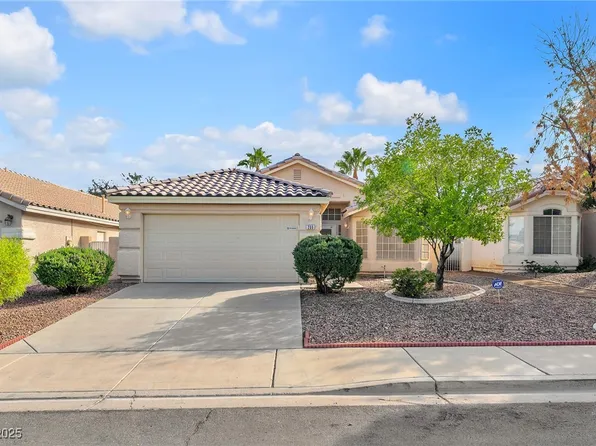 208 Sandpiper Village Way, Henderson, NV 89012