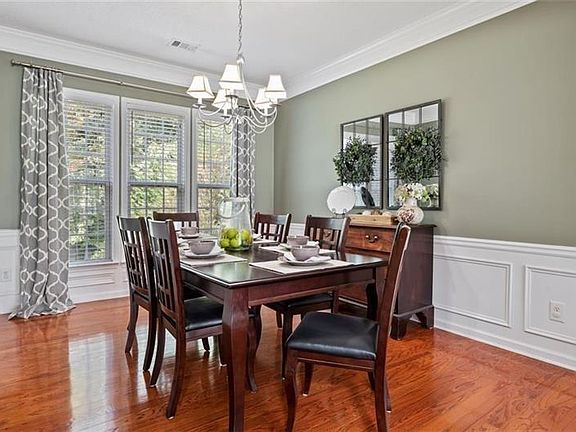 4th image of 508 Keeneland Ave