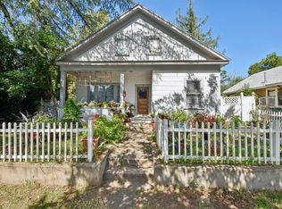 106 B St, Roseville, CA