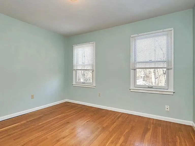 11312 Myrtle Ln — Photo 18