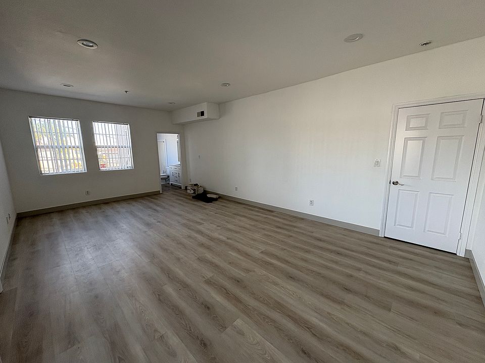 1st image of 7006 Ramsgate Pl APT 7