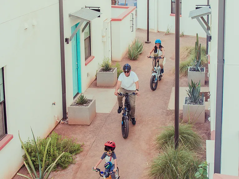 Culdesac Tempe — Photo 46