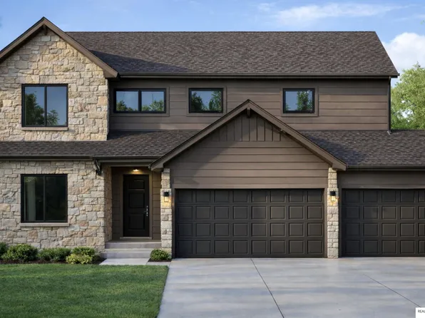 8688 S 23rd St, Gretna, NE 68147