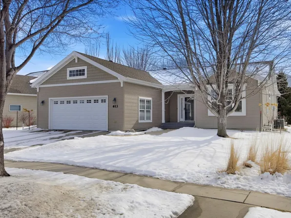 613 13th Ave N, Moorhead, MN 56560