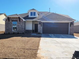3832 E 144th Pl S, Bixby, OK 74008
