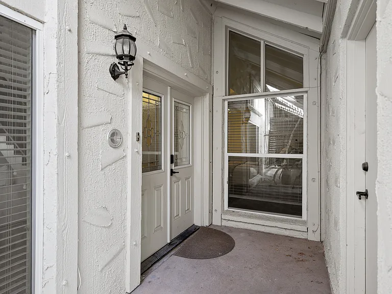 7118 E Buena Terra Way — Photo 16
